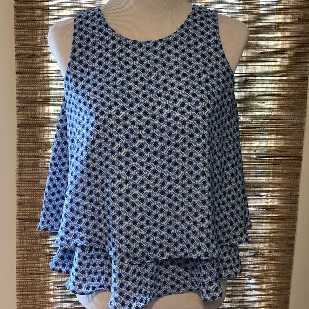 🍉 3/$15 Loft sleeveless Blouse